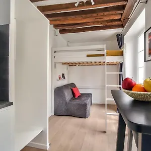 Lovely Mezzanine In The Heart Of 3m Apartment