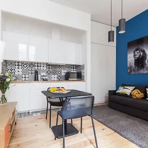 Center - Stylish Apt In Le Marais, 4pax Apartment